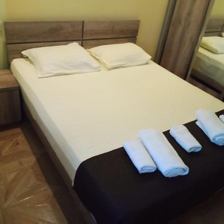 Porto Franco Hotel Батуми Екстериор снимка
