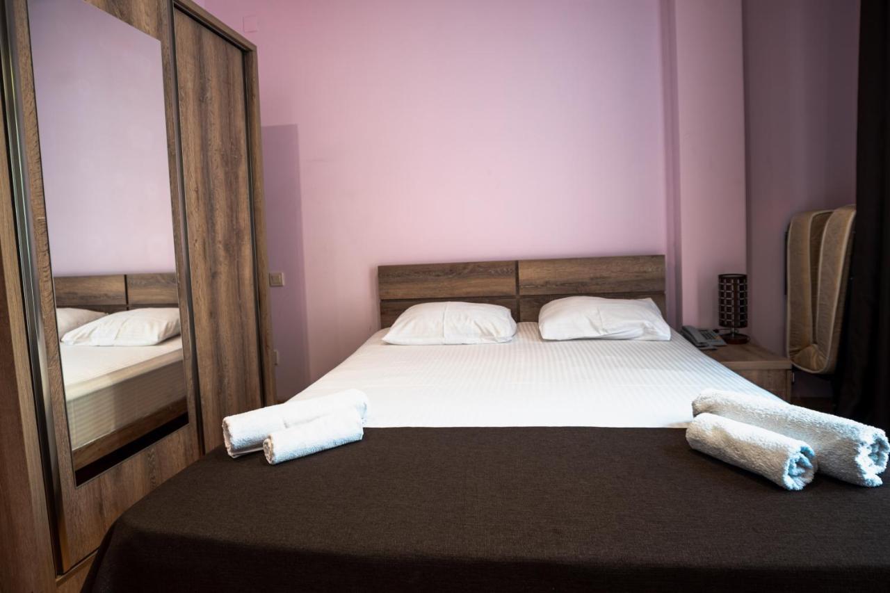 Porto Franco Hotel Батуми Екстериор снимка