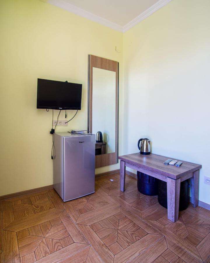 Porto Franco Hotel Батуми Екстериор снимка