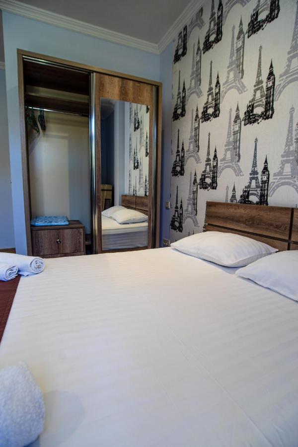 Porto Franco Hotel Батуми Екстериор снимка