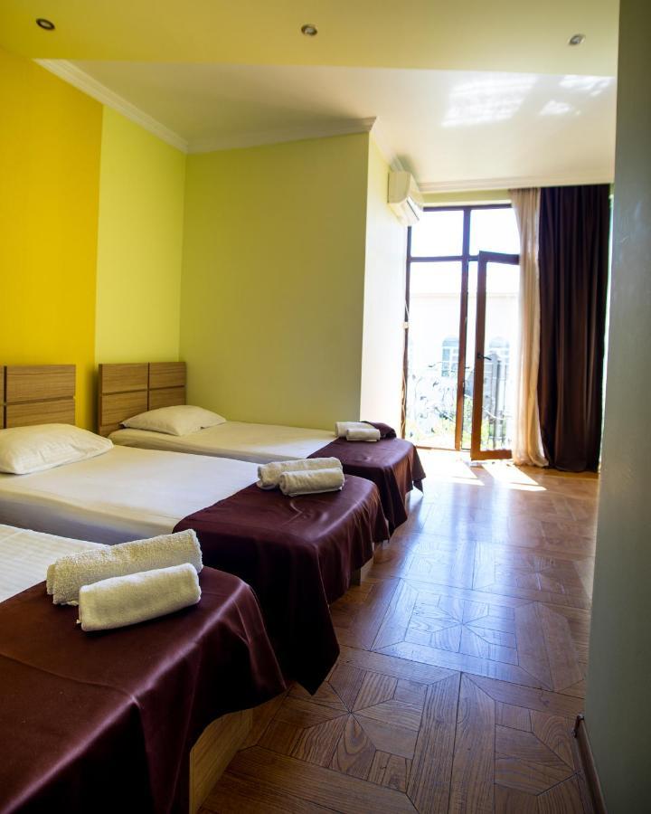 Porto Franco Hotel Батуми Екстериор снимка